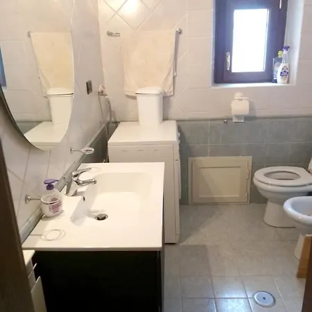 With 3 Bedrooms In With Wonderful Lake View And Furnished Balcony 3 Km From The Slopes Lorica