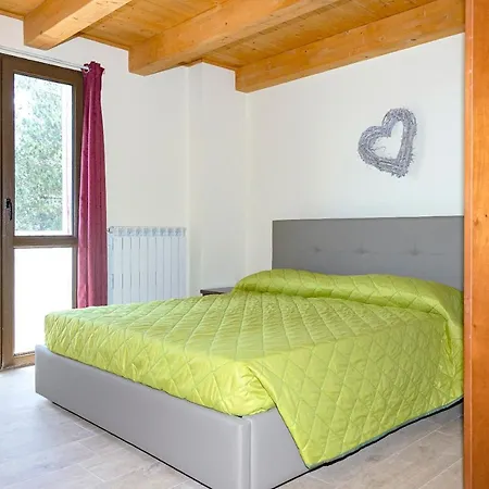 Daire With 3 Bedrooms In With Wonderful Lake View And Furnished Balcony 3 Km From The Slopes Lorica